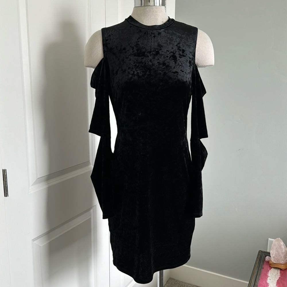 H&M Velvet Cut Out Long Sleeve MIDI Dress Size L